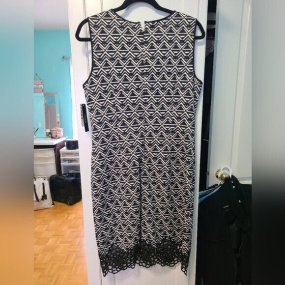 SEARS Geometric Laser Cut Lace Sleeveless Career Rose Floral Hem Midi Dress 10 - Picture 10 of 11